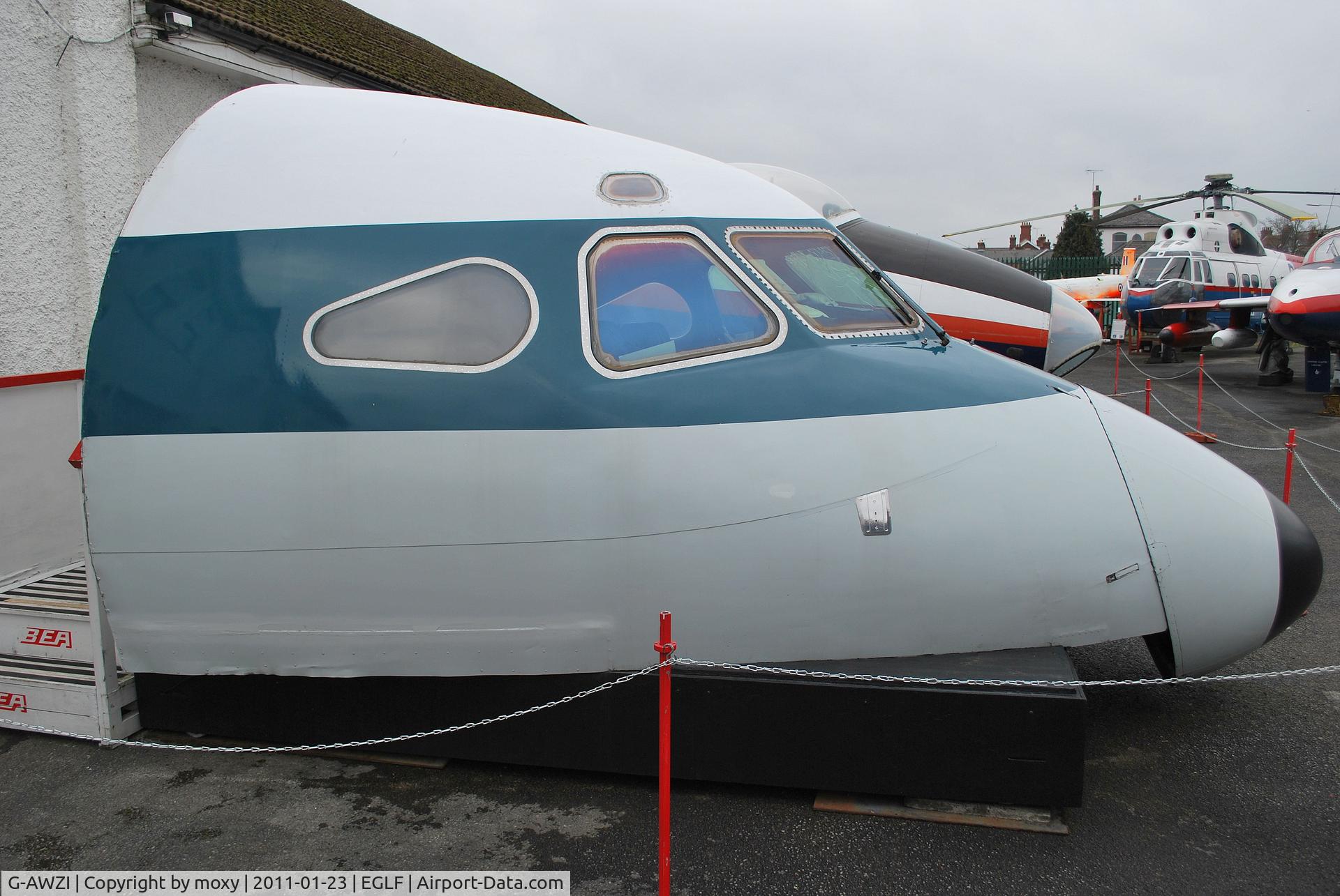 G-AWZI, 1971 Hawker Siddeley HS-121 Trident 3B-101 C/N 2310, Trident 3 cockpit section at F.A.S.T. museum, Farnborough.