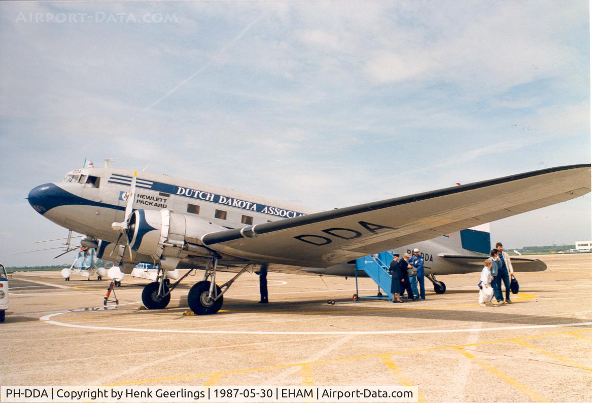 PH-DDA, 1943 Douglas C-47A-70-DL Skytrain C/N 19109, DDA - Dutch Dakota Association , Schiphol , 1987