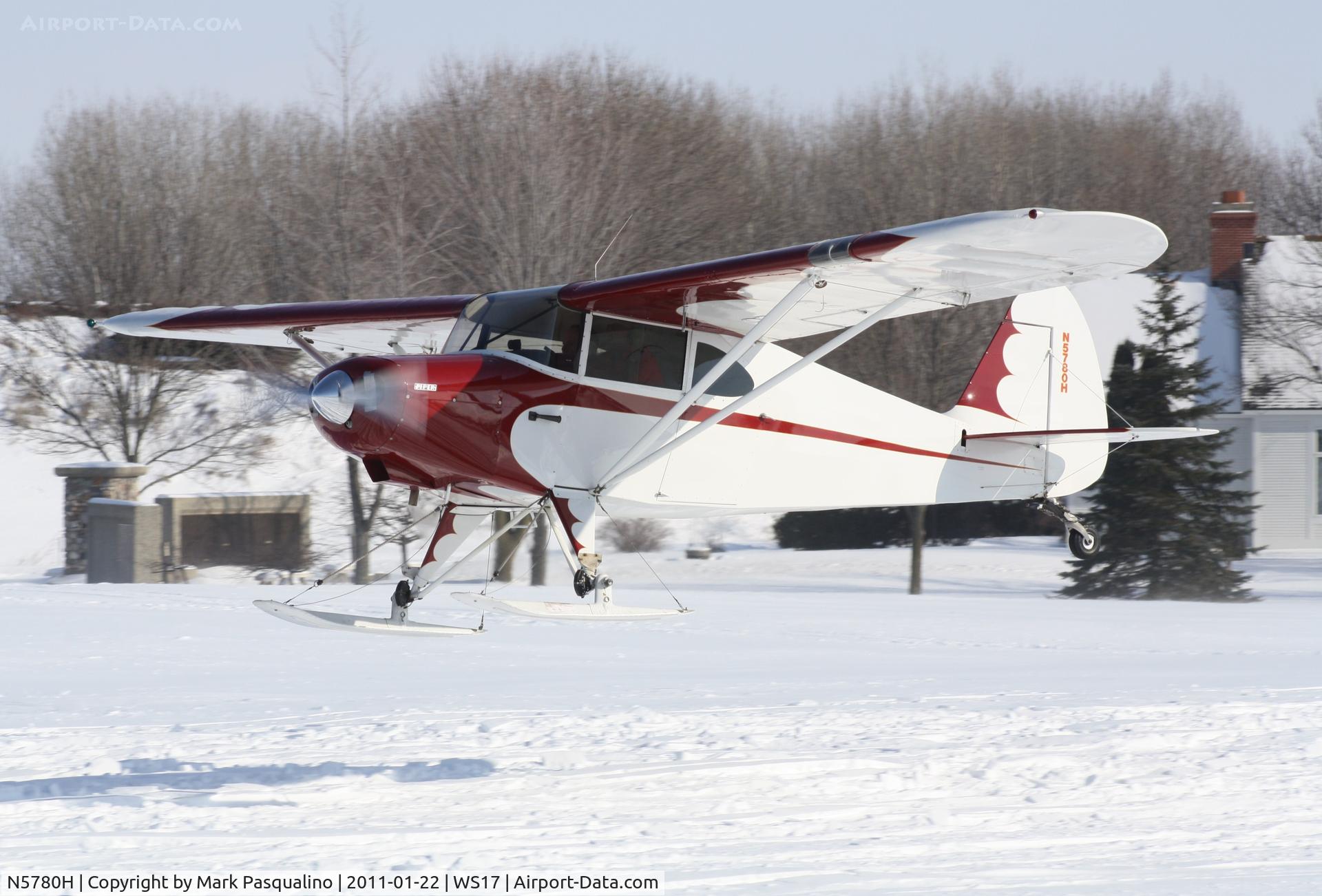 N5780H, 1949 Piper PA-16 Clipper C/N 16-393, Piper PA-16