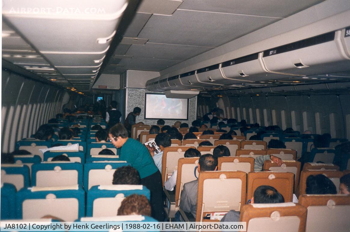 JA8102, 1970 Boeing 747-146 C/N 19726, Japan Air Lines Economy class cabin.