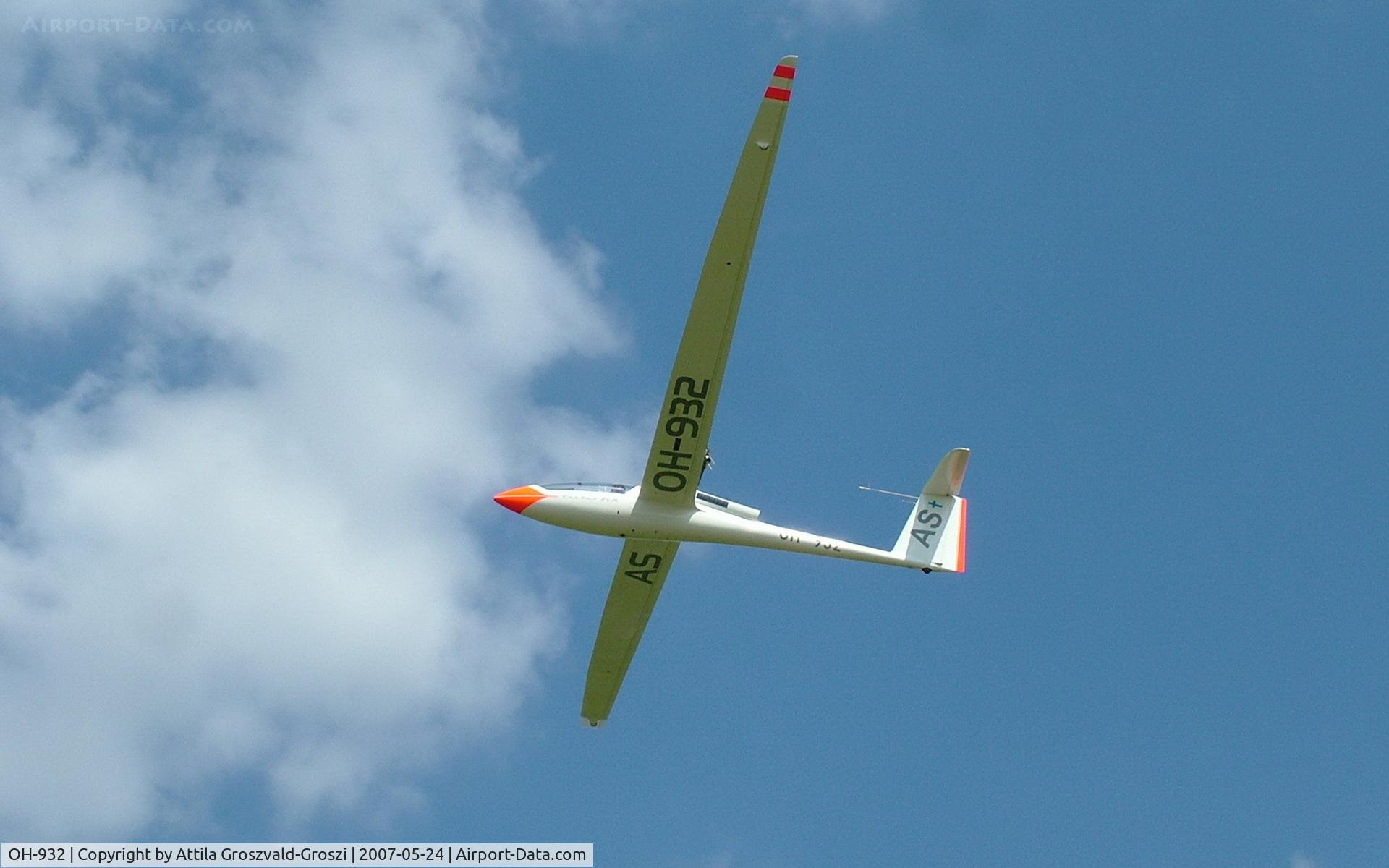 OH-932, 1996 Schempp-Hirth Ventus 2cM C/N 28/50, Szatymaz Airfield - Hungary