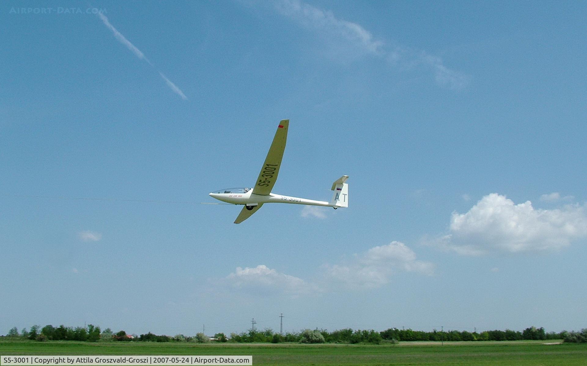 S5-3001, Elan DG-300 C/N 3E65, Szatymaz Airfield - Hungary