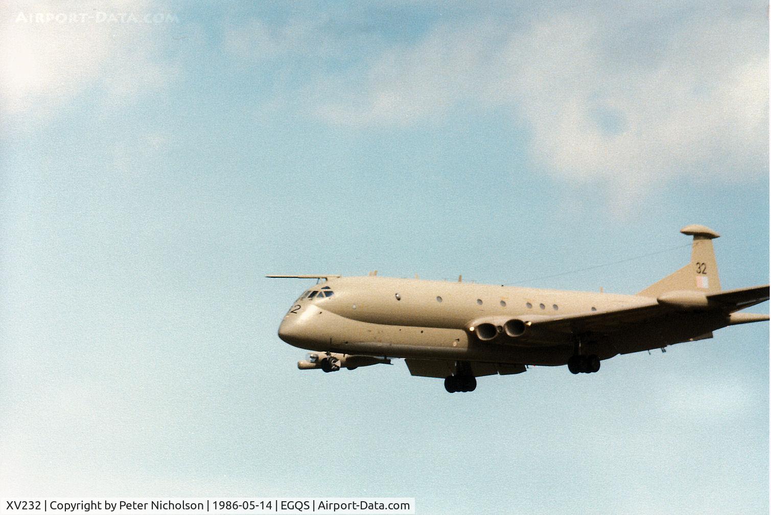 XV232, Hawker Siddeley Nimrod MR.2 C/N 8007, Nimrod MR.2 of the Kinloss Maritime Wing on final approach to Runway 23 at RAF Lossiemouth in May 1986.