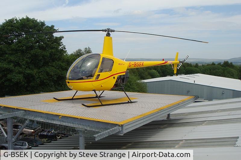G-BSEK, 1980 Robinson R22 C/N 0027, G-BSEK 0027 R22 HP
