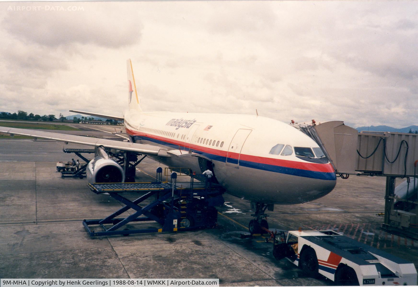 9M-MHA, 1979 Airbus A300B4-203 C/N 073, Malaysia Airbus A300