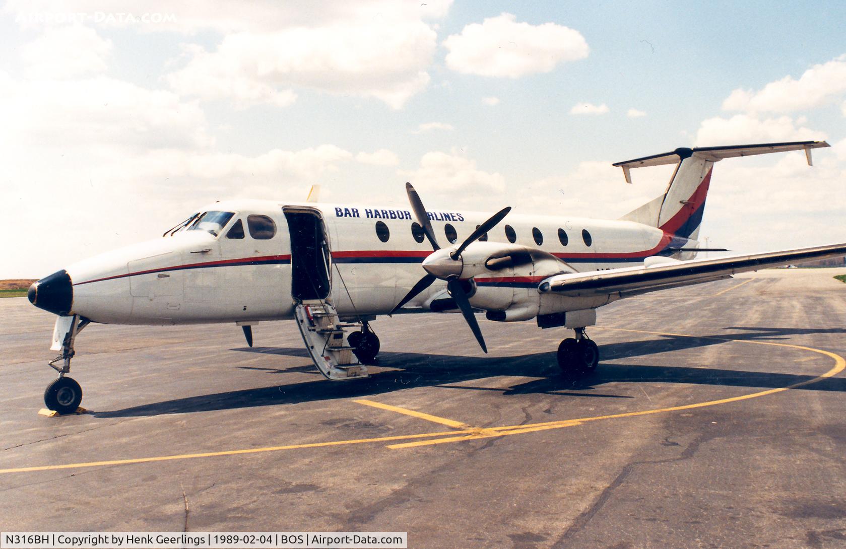 N316BH, 1984 Beech 1900C C/N UB-26, Bar Harbor Airlines , Boston Feb '89