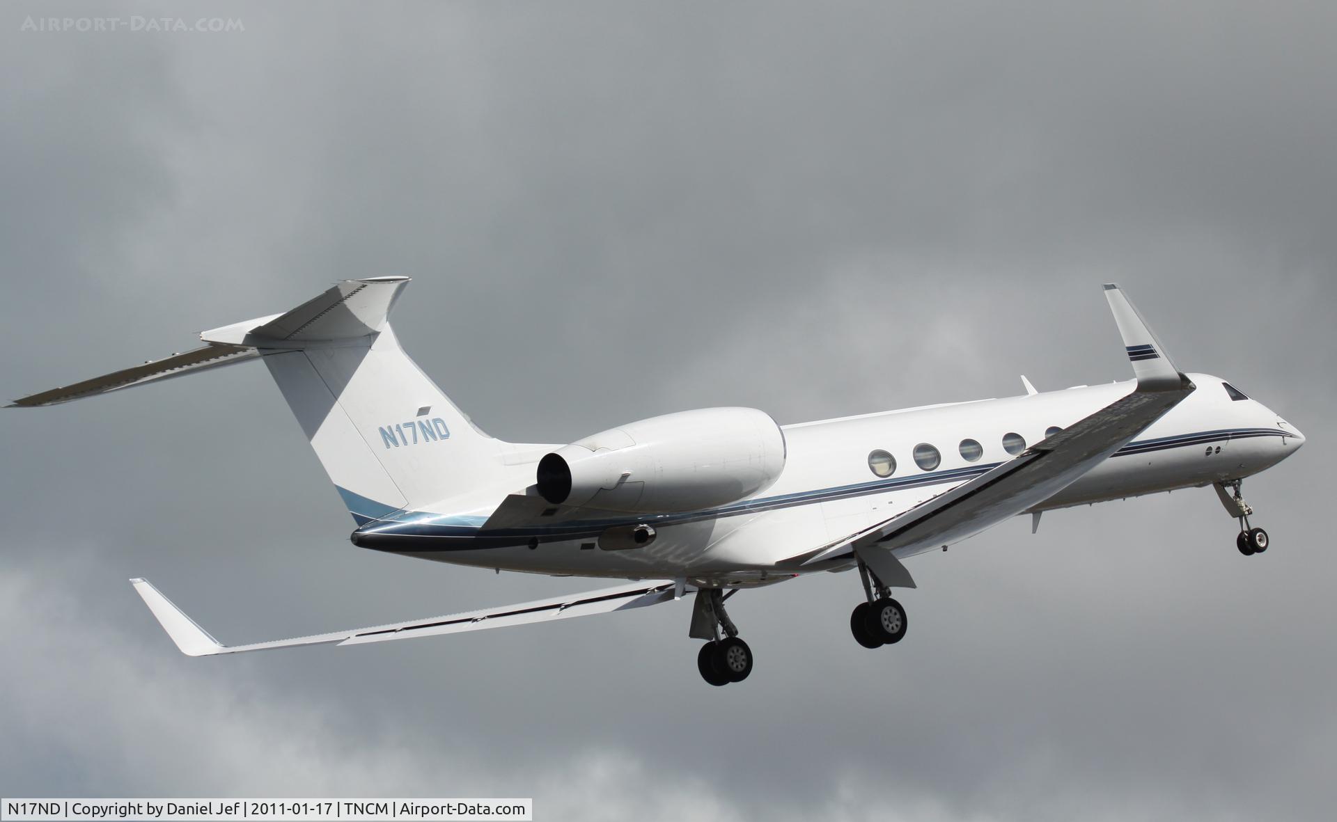 N17ND, 1997 Gulfstream Aerospace Gulfstream V C/N 518, N17ND departing TNCM