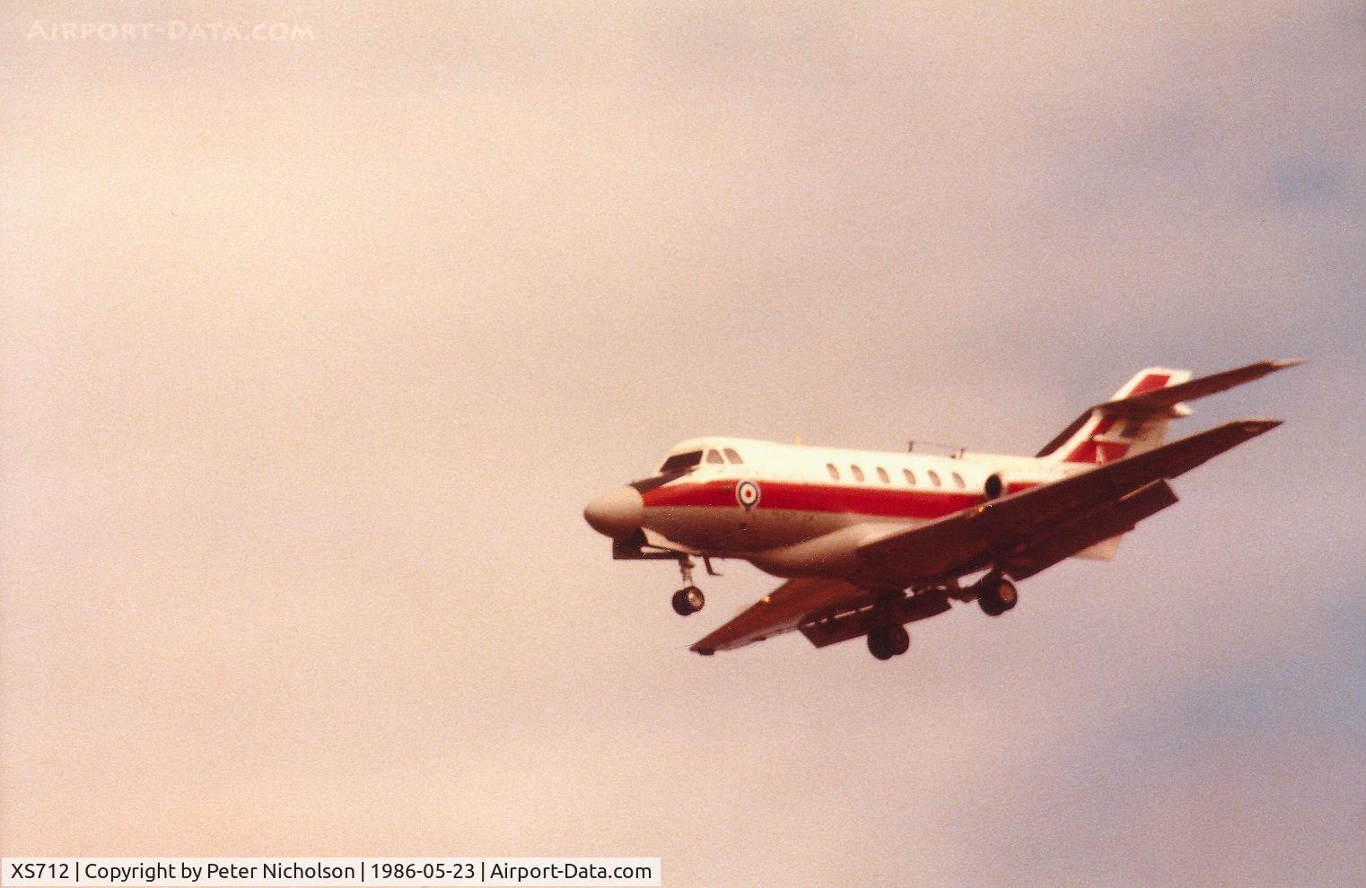 XS712, 1965 Hawker Siddeley HS.125 Dominie T.1 C/N 25040, Dominie T.1 of 6 Flying Training School at RAF Finningley returning home in May 1986.