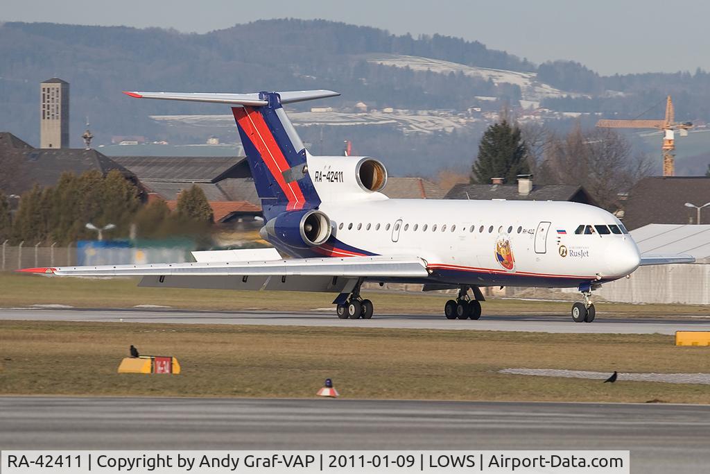 RA-42411, 1992 Yakovlev Yak-42D C/N 4520421219043, Rusjet Y42