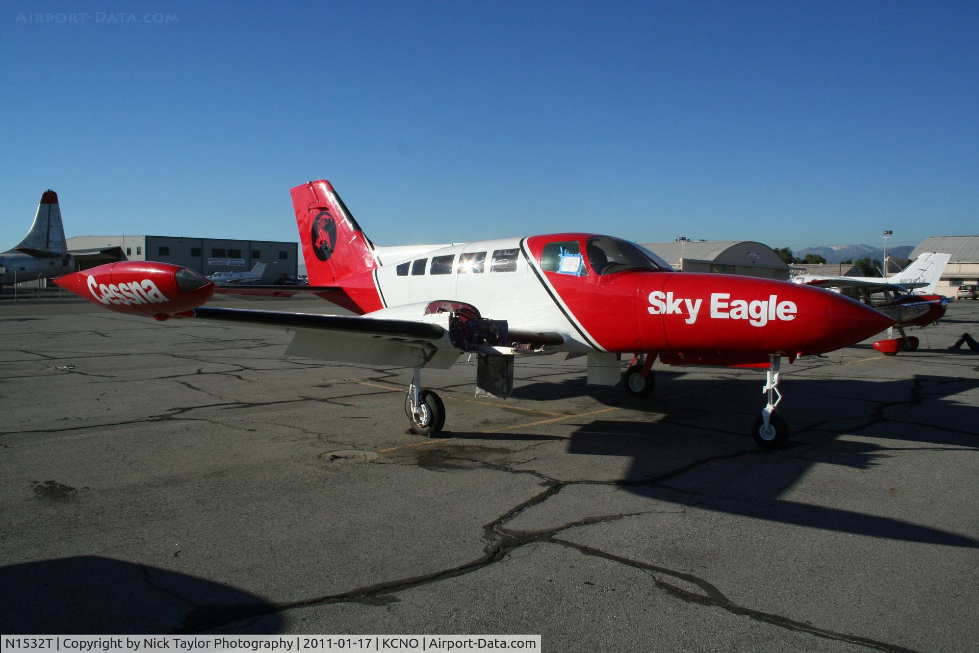 N1532T, 1972 Cessna 402B C/N 402B0307, Sititing engineless