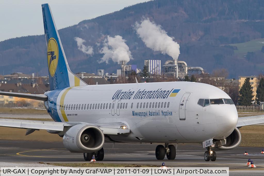 UR-GAX, 1992 Boeing 737-4Y0 C/N 26066, Ukraine International 737-400