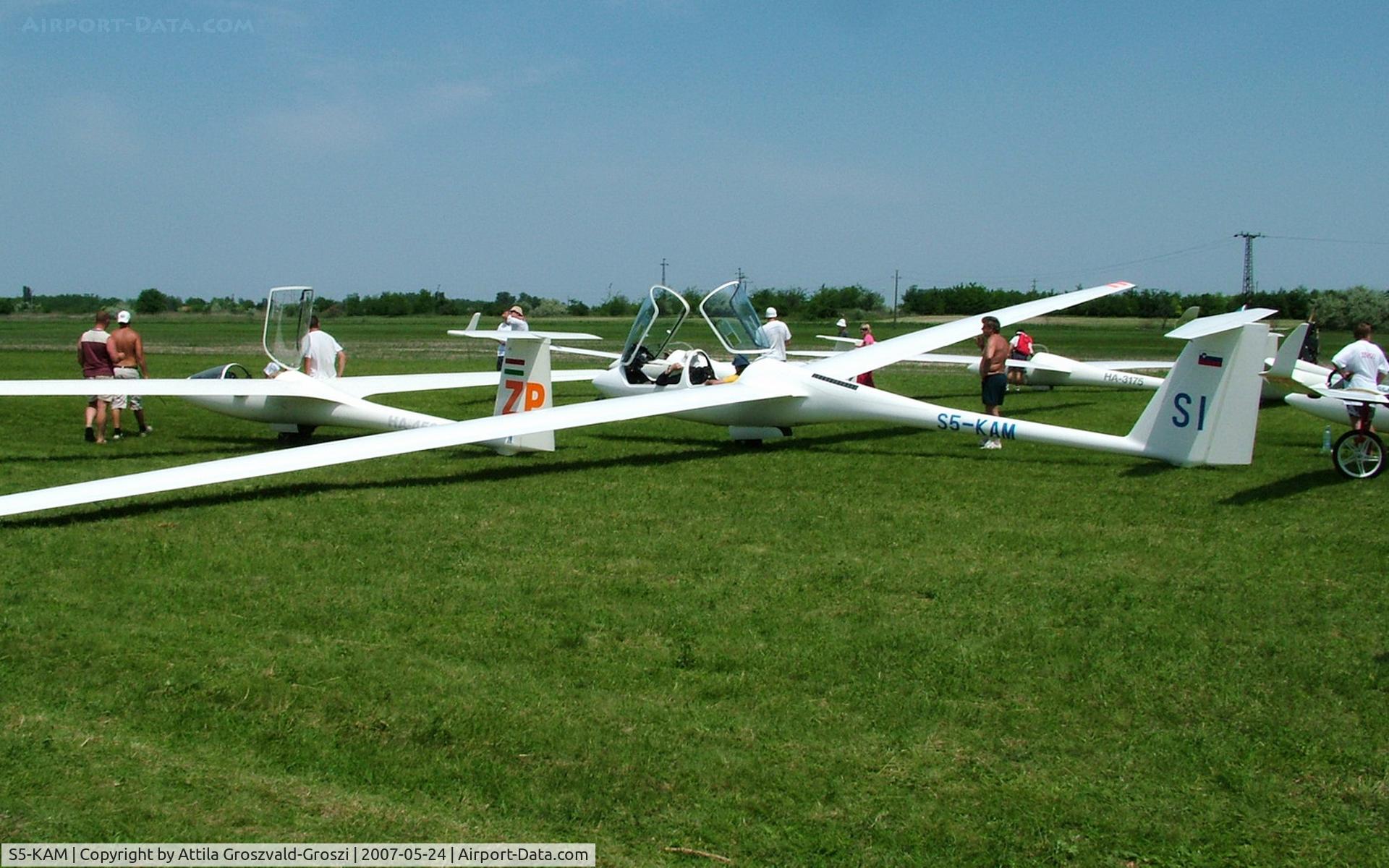 S5-KAM, Schleicher ASH-25M C/N 25209, Szatymaz Airfield - Hungary.