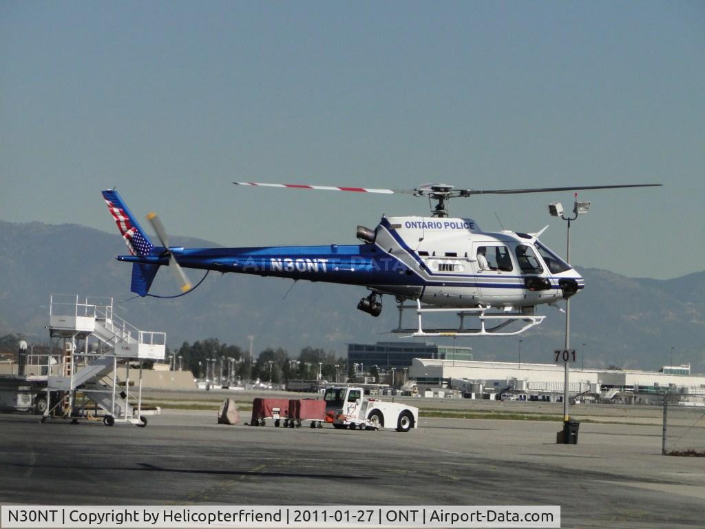 N30NT, 2007 Eurocopter AS-350B-2 Ecureuil C/N 4352, Approximately 30 minutes later, ship landing in the southside parking area