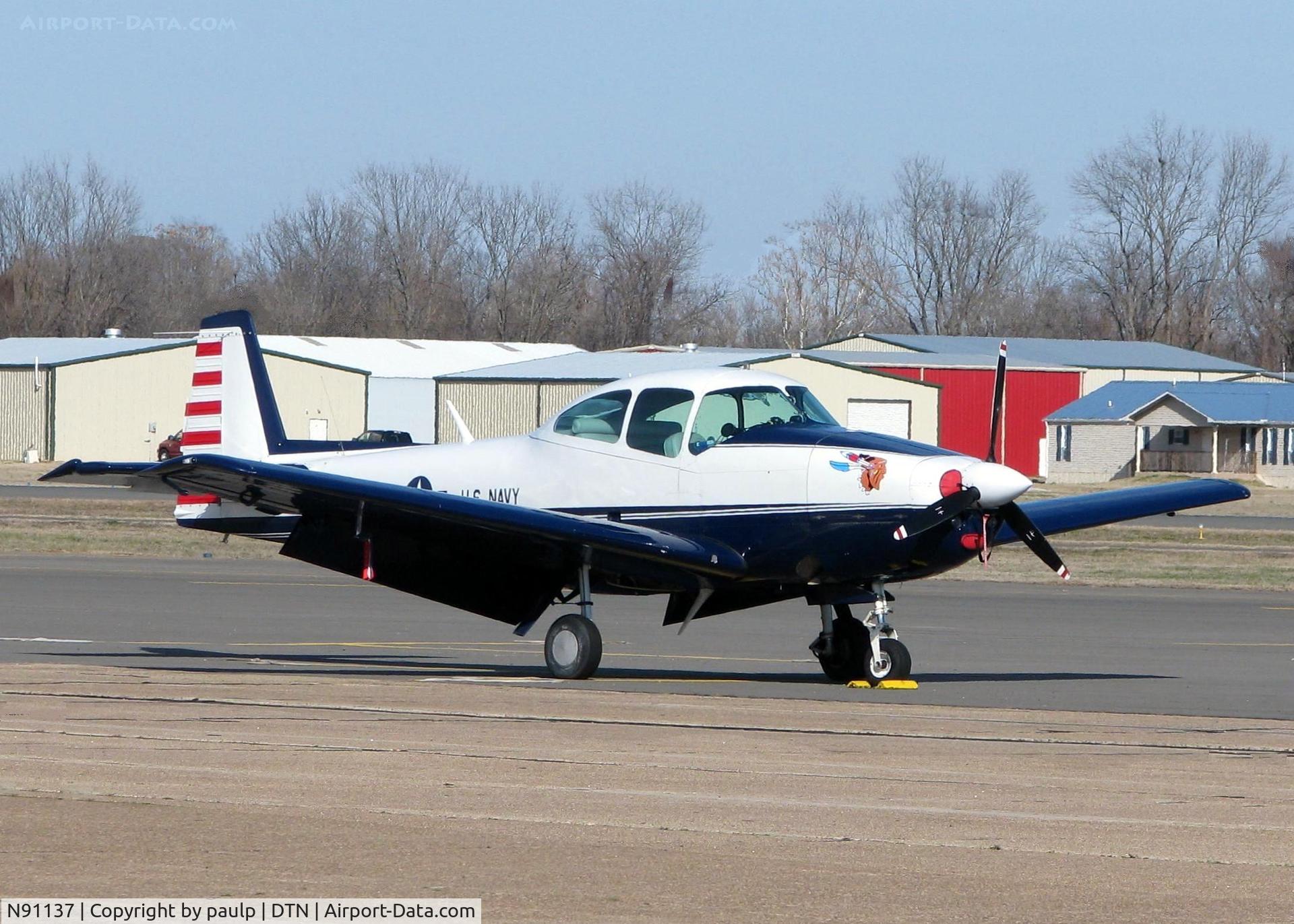 N91137, 1946 North American Navion C/N NAV-4-31, At Downtown Shreveport.
