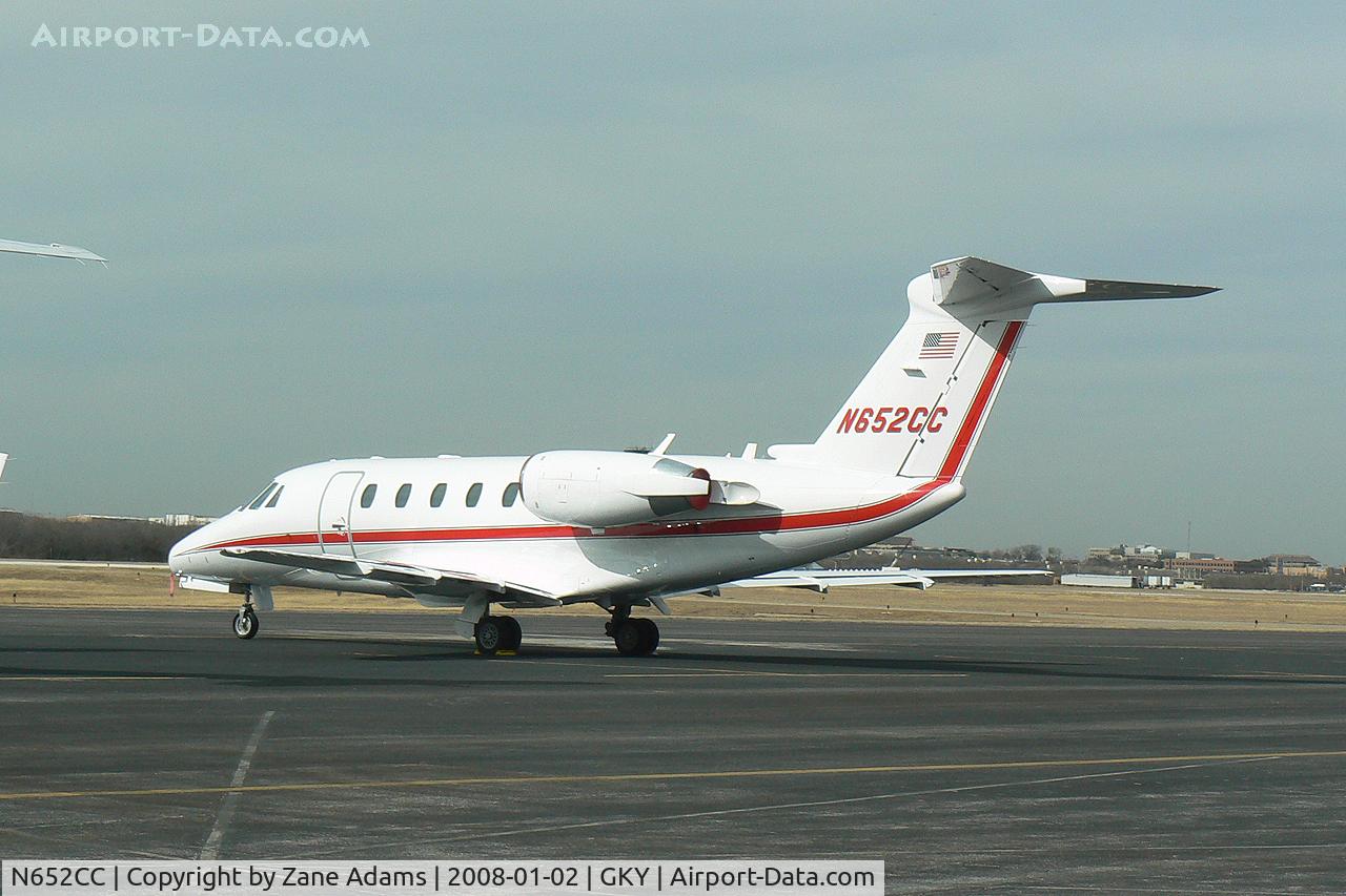 N652CC, 1999 Cessna 650 Citation VII C/N 650-7107, At Arlington Municipal Airport
