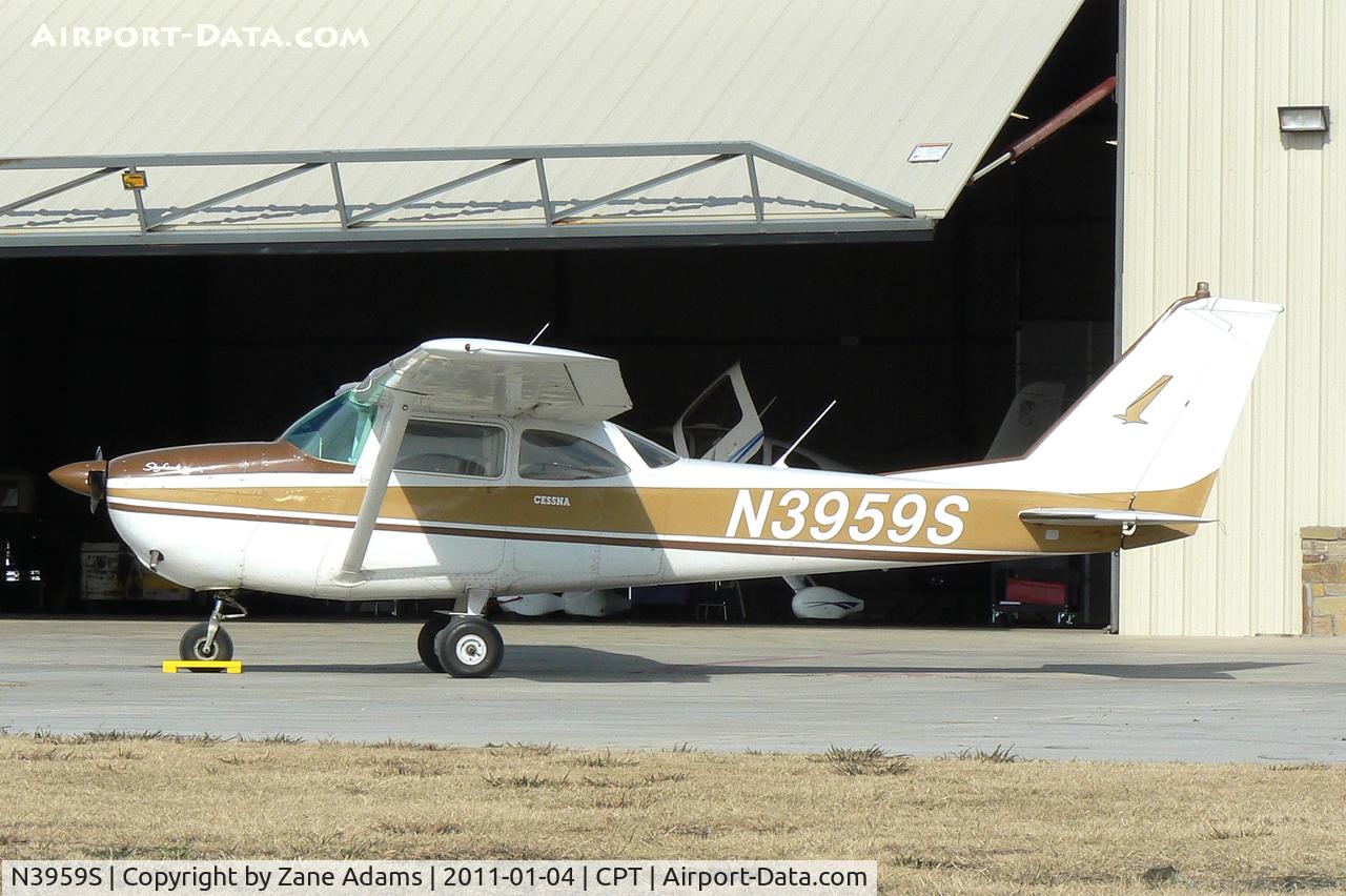 N3959S, 1964 Cessna 172E C/N 17251159, At Cleburne Municipal Airport