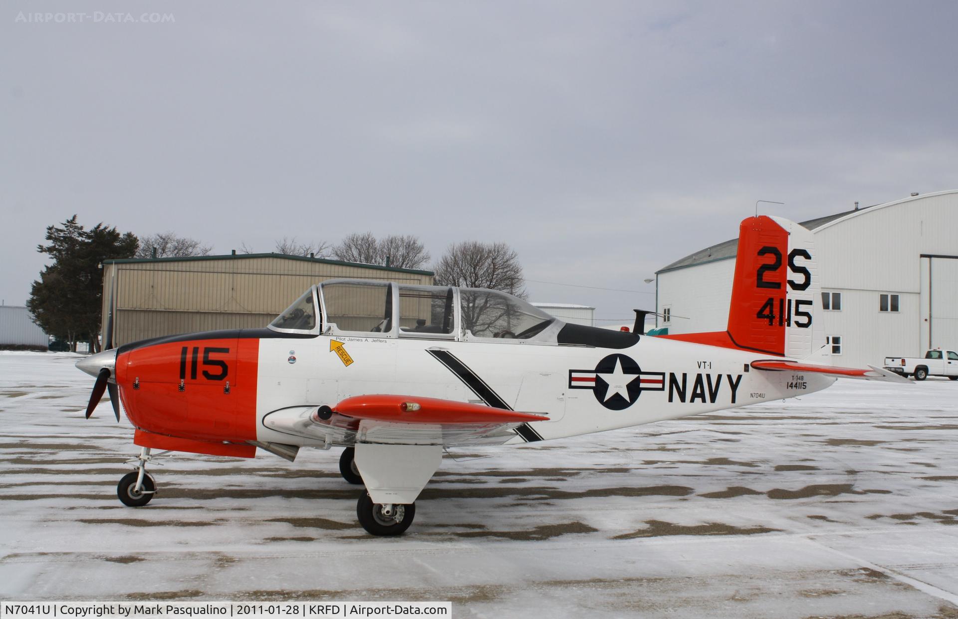 N7041U, 1957 Beech T-34B C/N 144115, Beech T-34B