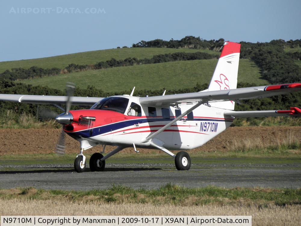 N9710M, 2009 Quest Kodiak 100 C/N 100-0020, N9710M taxiing into Andreas