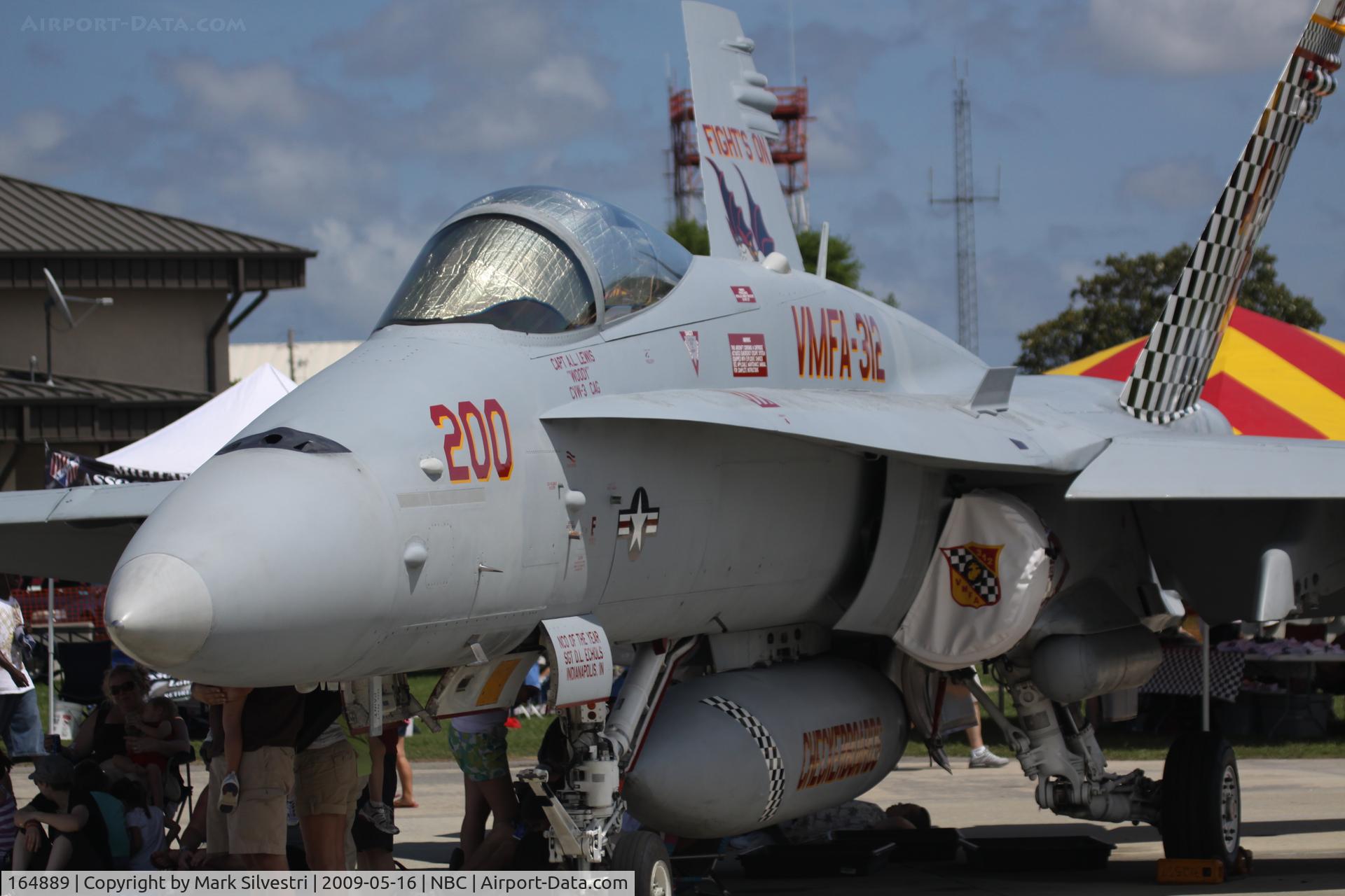 164889, McDonnell Douglas F/A-18C Hornet C/N 1221/C350, Static at Marine Corps Air Station Beaufort