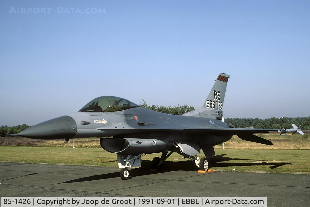 85-1426, 1985 General Dynamics F-16C Fighting Falcon C/N 5C-206, 526 TFS commander