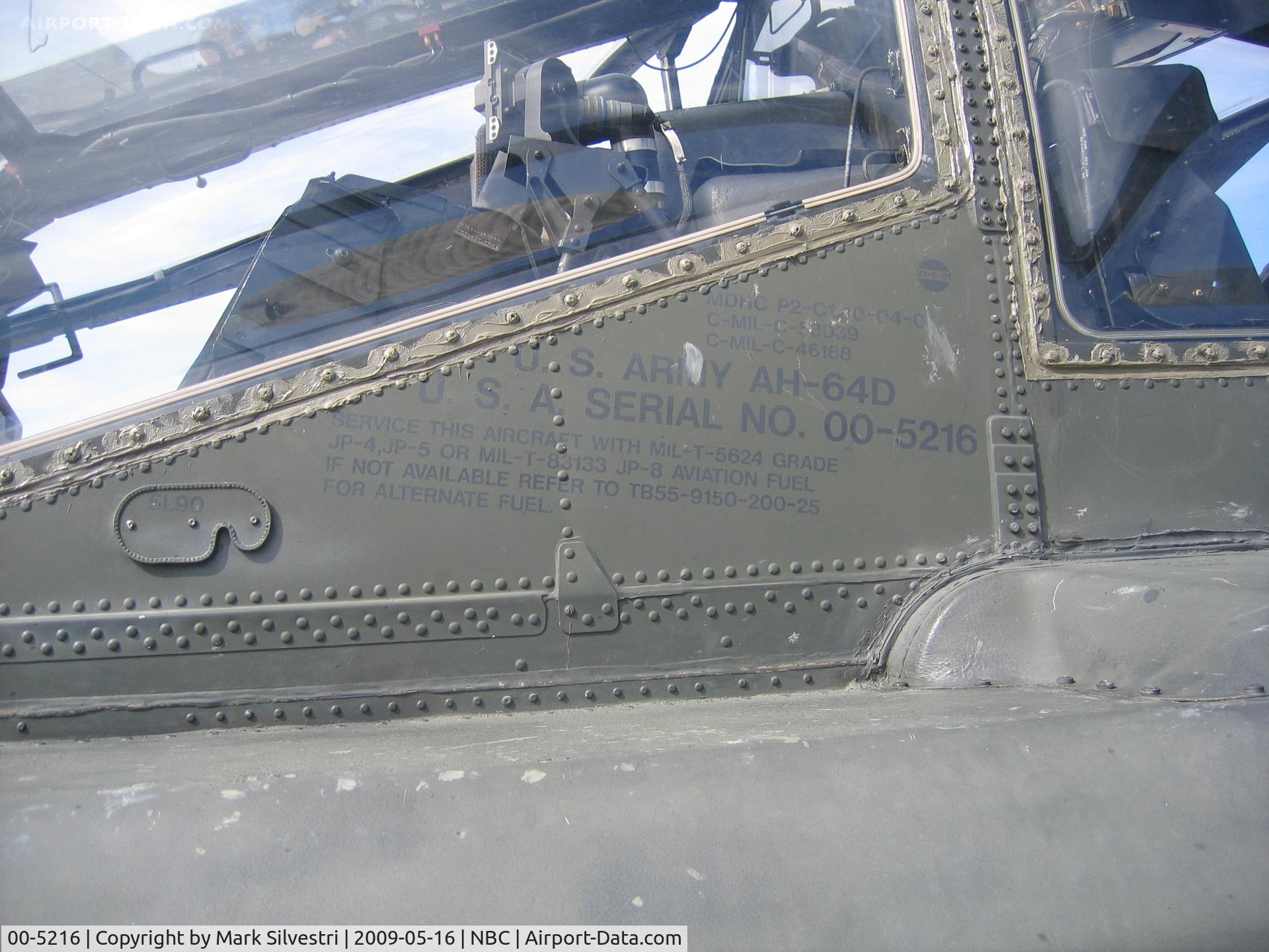 00-5216, Boeing AH-64D Longbow Apache C/N PVD216, Static at Marine Corps Air Station Beaufort