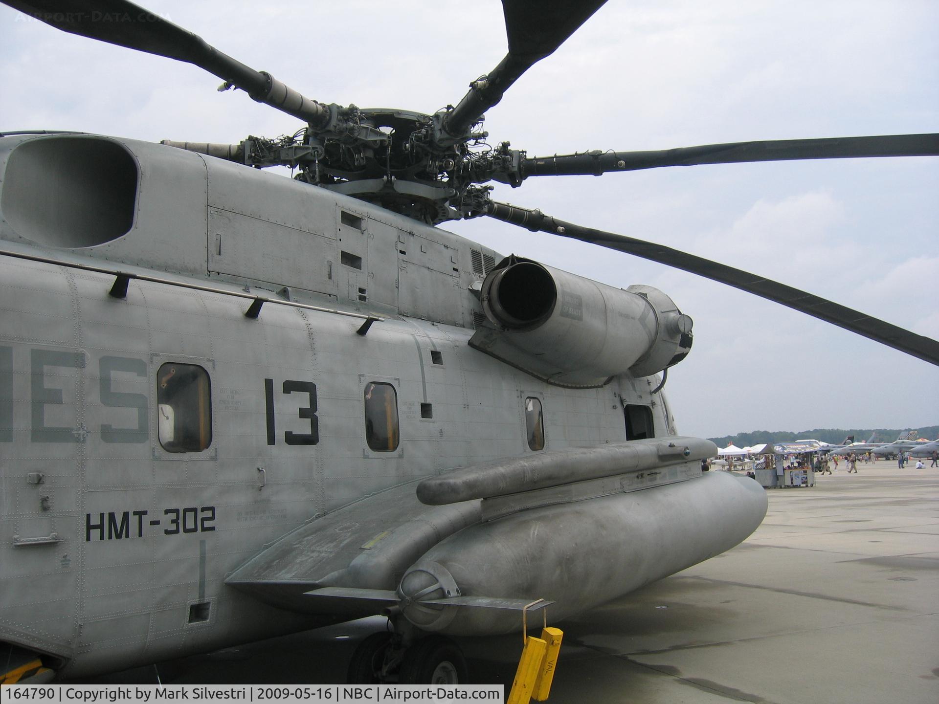 164790, Sikorsky CH-53E Super Stallion C/N 65-633, Static at Marine Corps Air Station Beaufort