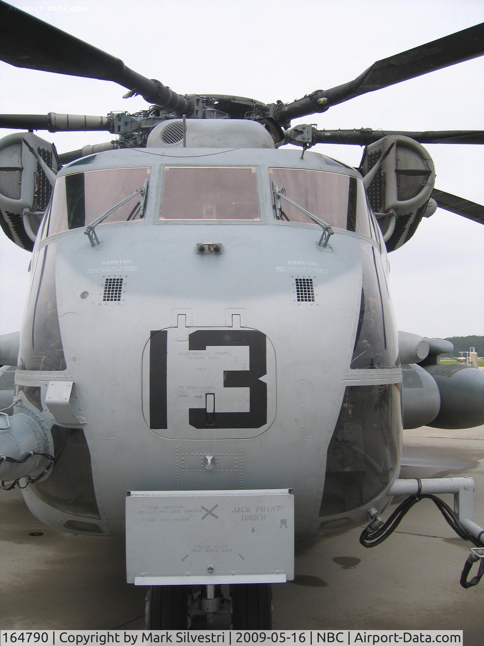 164790, Sikorsky CH-53E Super Stallion C/N 65-633, Static at Marine Corps Air Station Beaufort