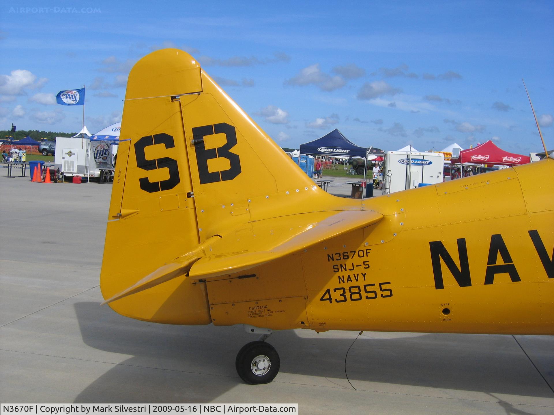 N3670F, North American SNJ-5 Texan Texan C/N 43855, Static at Marine Corps Air Station Beaufort
