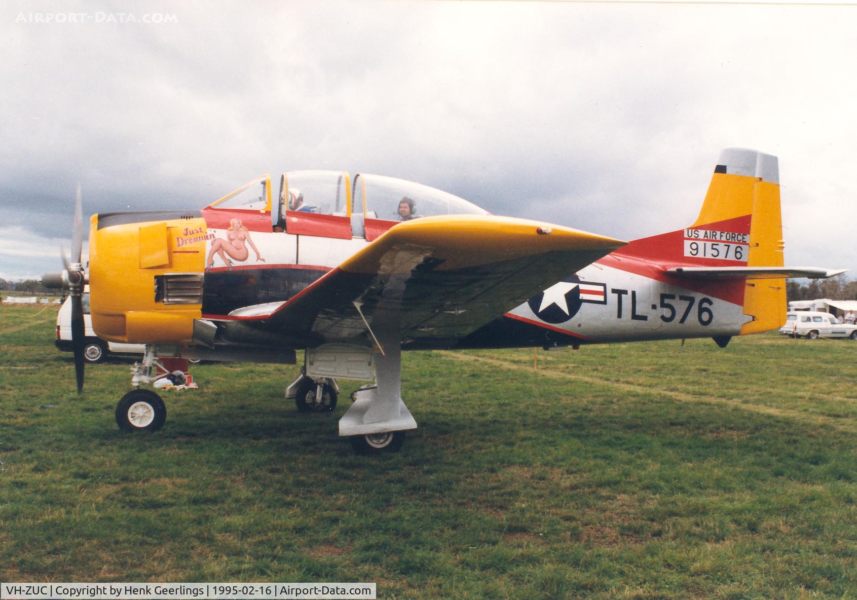 VH-ZUC, 1951 North American T-28D Trojan C/N 174-430, Tasmania Skyrace Feb '95