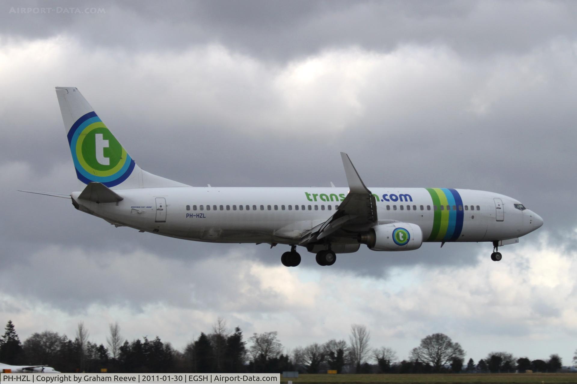 PH-HZL, 2001 Boeing 737-8K2 C/N 30391, Landing at Norwich.
