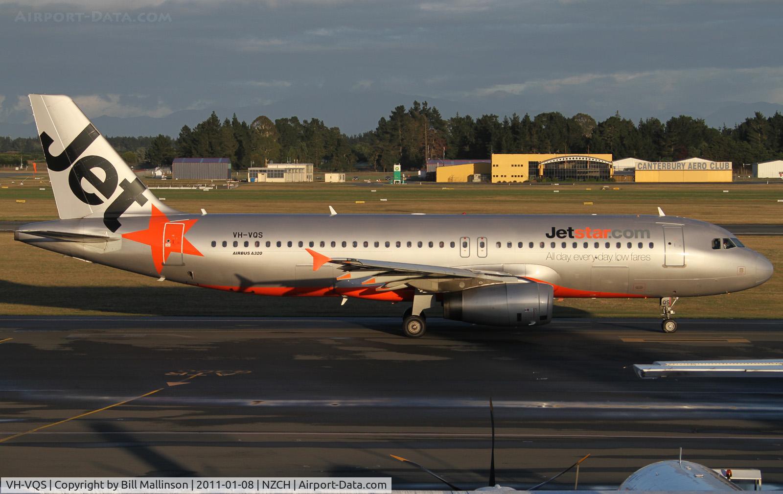 VH-VQS, 2005 Airbus A320-232 C/N 2515, ON THE WAY TO A1 ON R/W 20