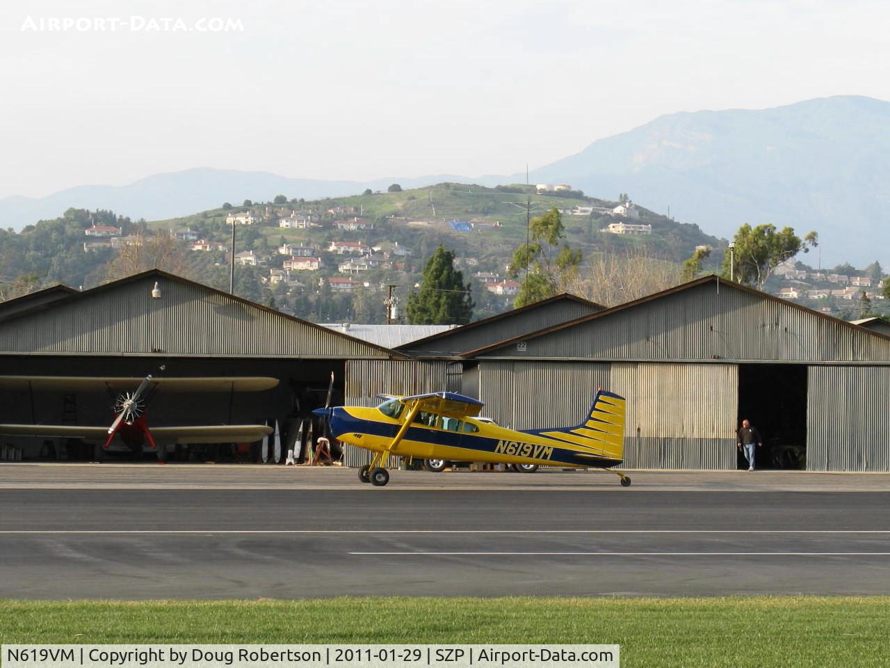 N619VM, 1981 Cessna A185F Skywagon 185 C/N 18504284, 1981 Cessna A185F SKYWAGON II, Continental IO-550-N 300 Hp, taxi to hangar