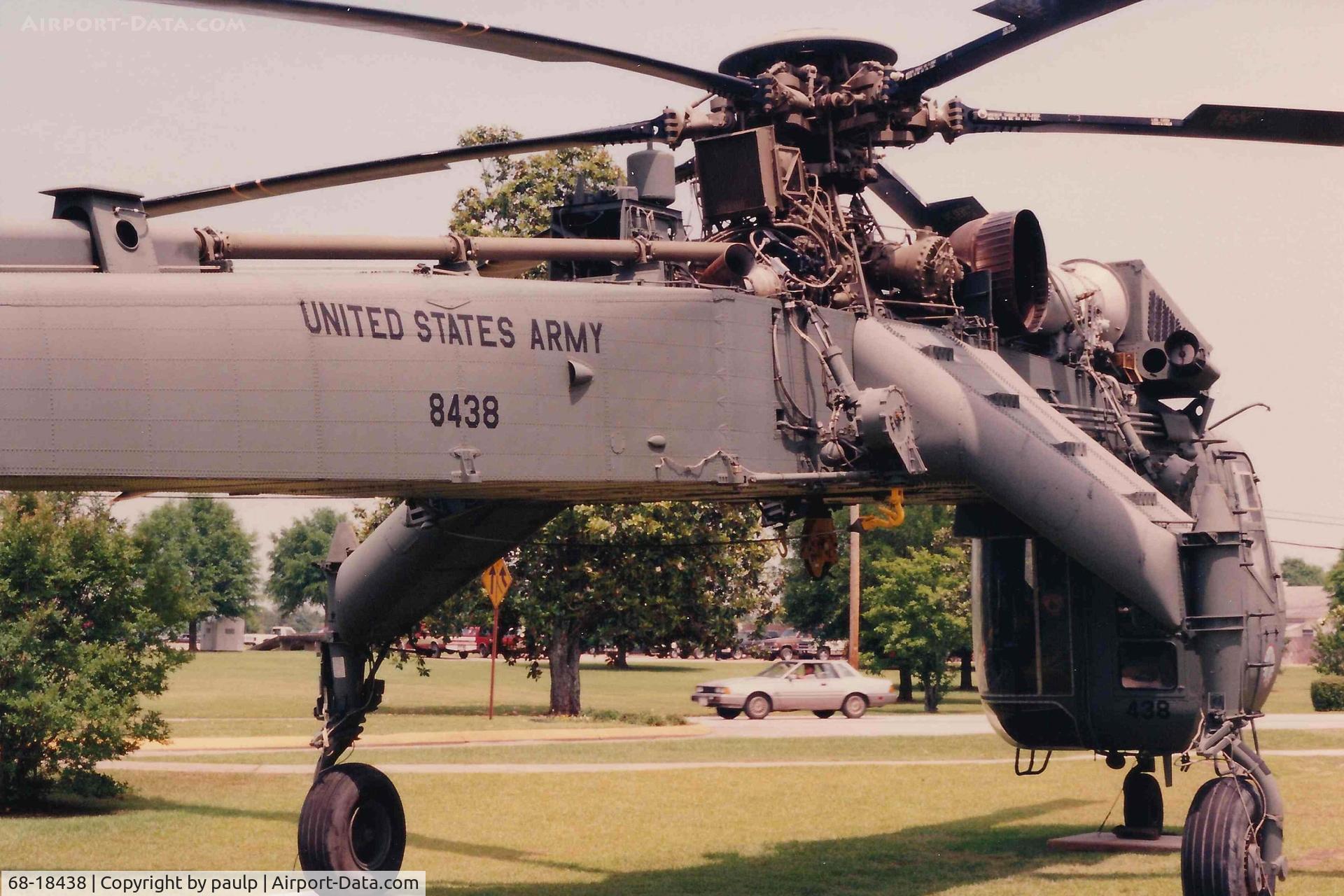 68-18438, 1968 Sikorsky CH-54A Tarhe C/N 64.040, Scanned Photo