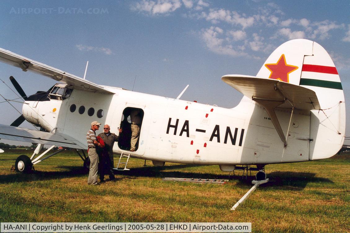 HA-ANI, 1972 Antonov An-2P C/N 1G132-55, De Kooy , Mei '05