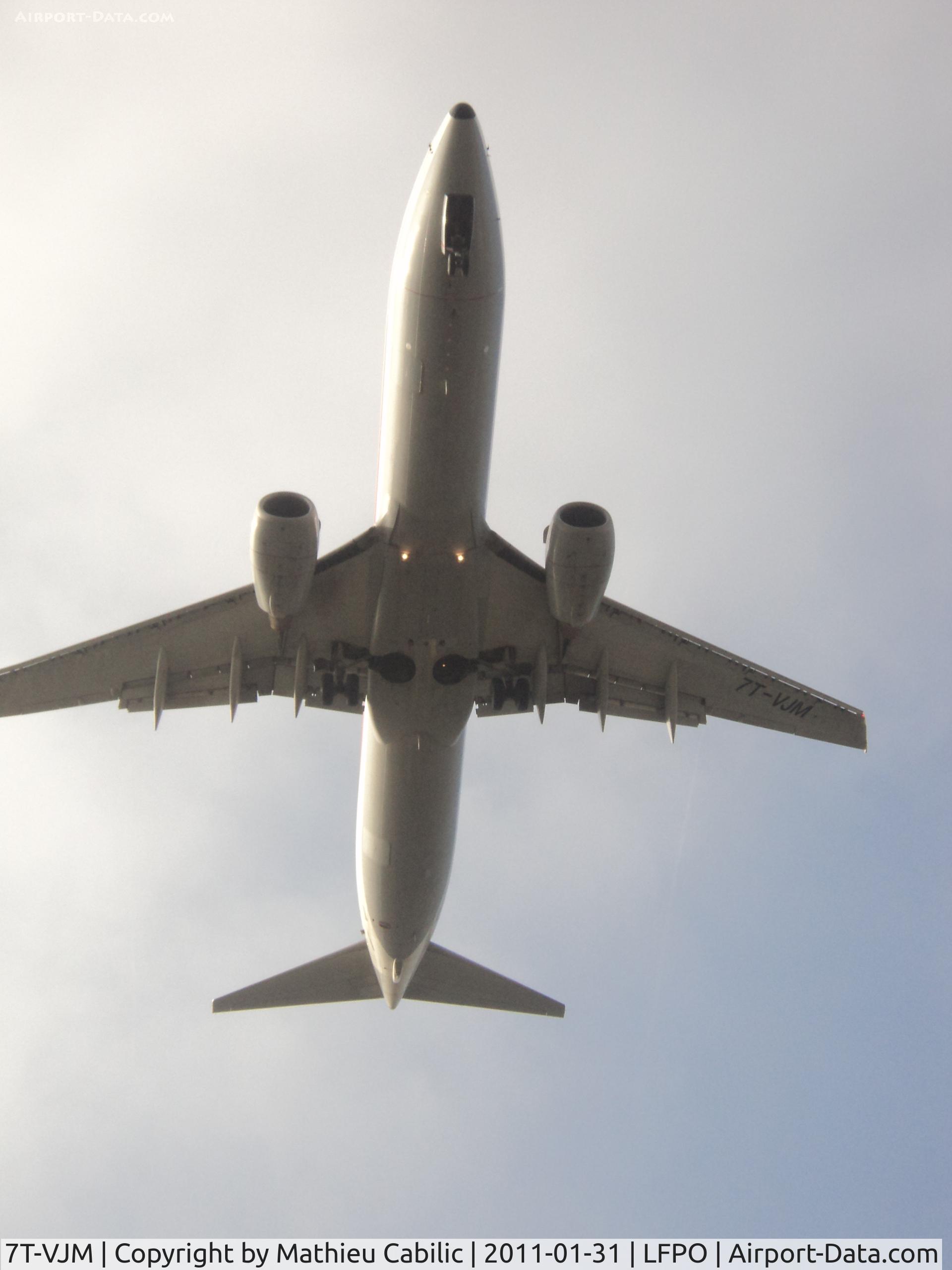 7T-VJM, 2000 Boeing 737-8D6 C/N 30205, Boeing 737-8D6 final runway 06