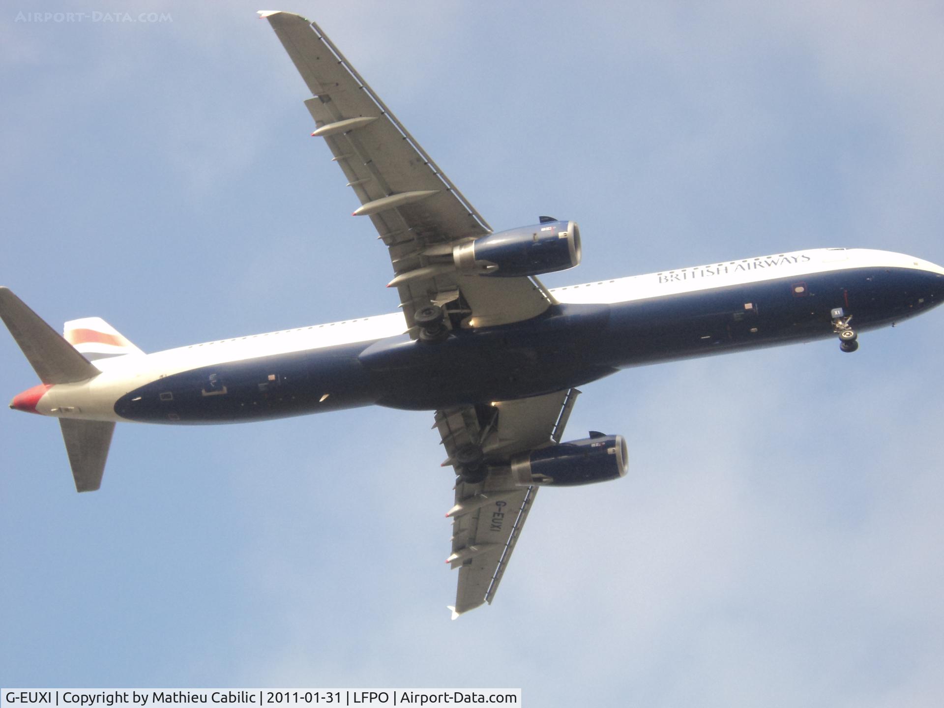 G-EUXI, 2005 Airbus A321-231 C/N 2536, Airbus A321-231 final runway 06