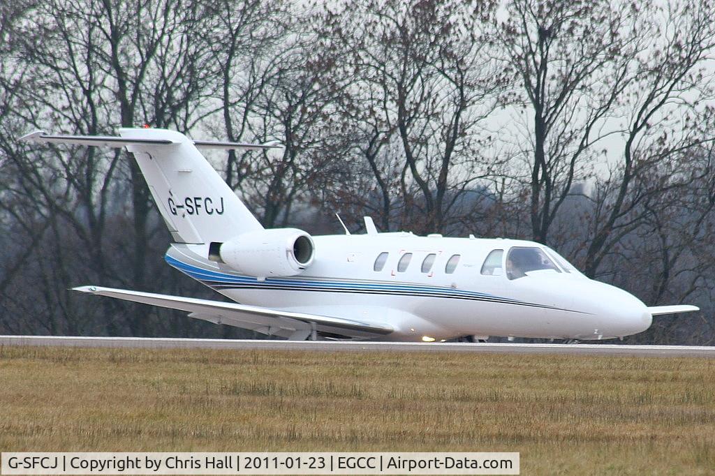 G-SFCJ, 1998 Cessna 525 CitationJet CJ1 C/N 525-0245, Sureflight Aviation Cessna 525 CitationJet lining up on RW05L
