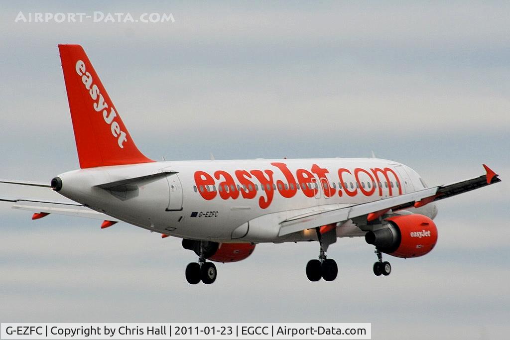 G-EZFC, 2009 Airbus A319-111 C/N 3808, Easyjet A319 on approach for RW05L