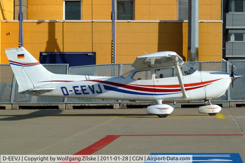 D-EEVJ, 1975 Cessna F172M Skyhawk C/N F17201270, visitor