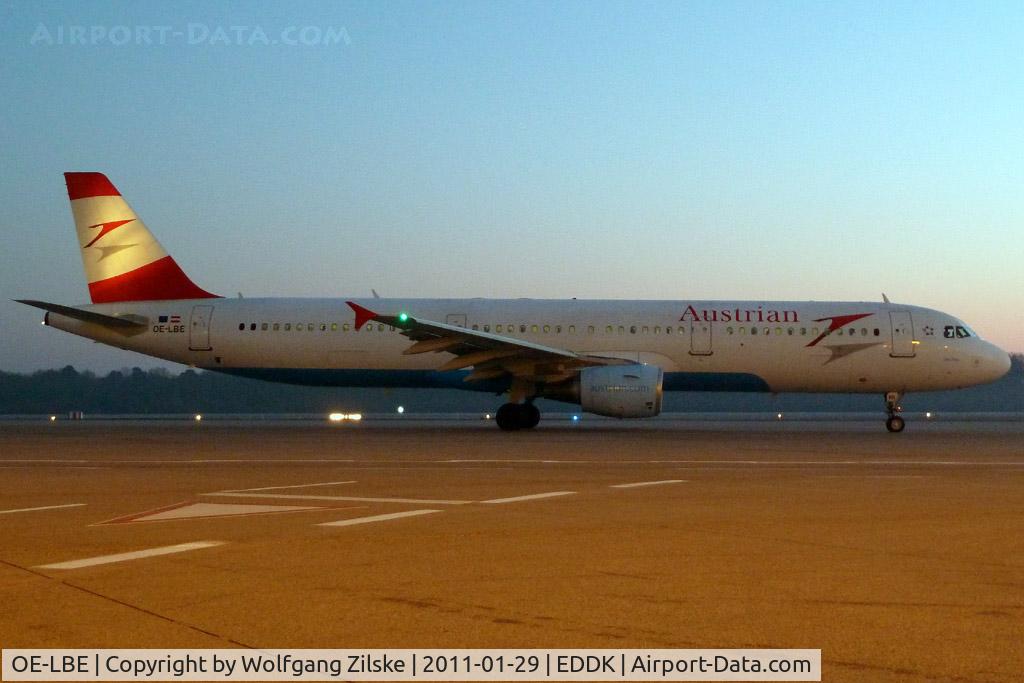 OE-LBE, 1998 Airbus A321-211 C/N 935, visitor