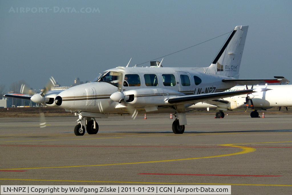 LN-NPZ, 1975 Piper PA-31-310 Navajo C/N 31-7512047, visitor