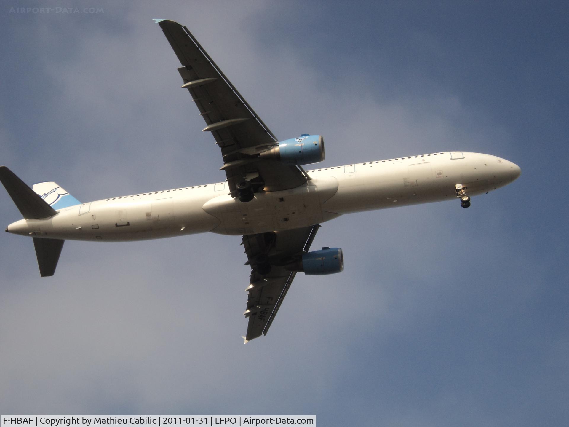 F-HBAF, 1999 Airbus A321-211 C/N 1006, Airbus A321-211 final runway 06