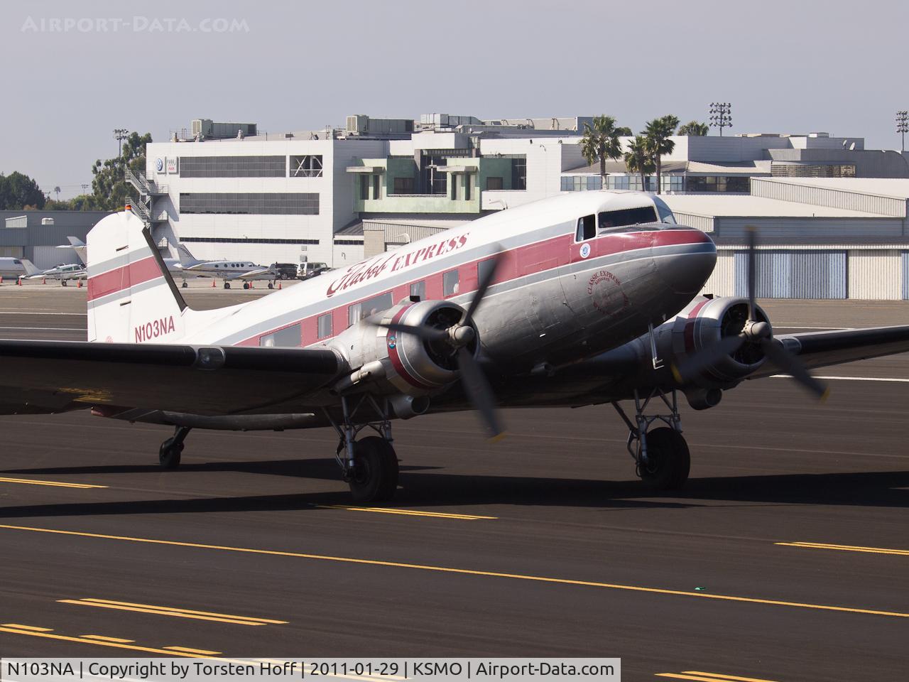 N103NA, 1945 Douglas DC-3C-S1C3G (C-47B) C/N 16821, N103NA taxiing