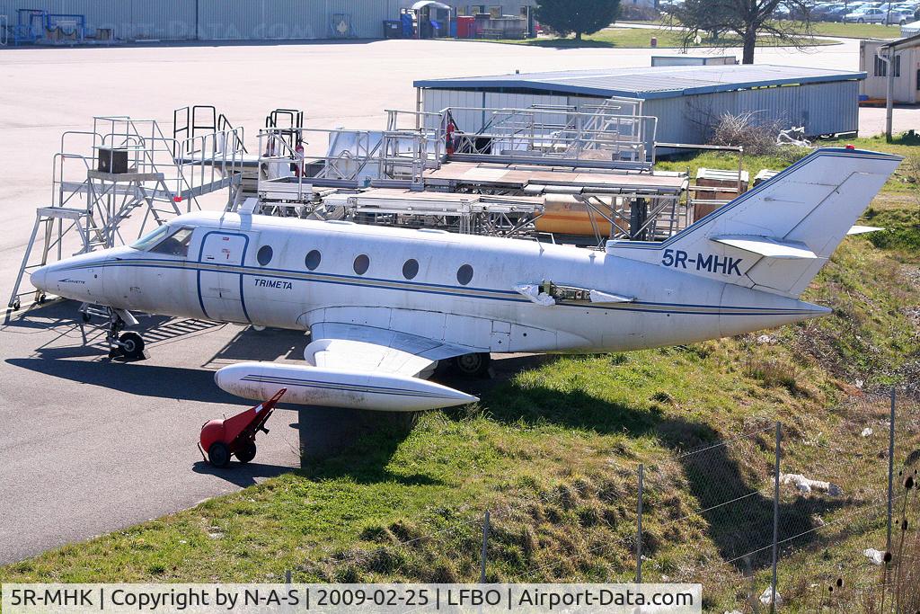 5R-MHK, 1977 Aerospatiale SN-601 Corvette C/N 34, Stored near Latercore
