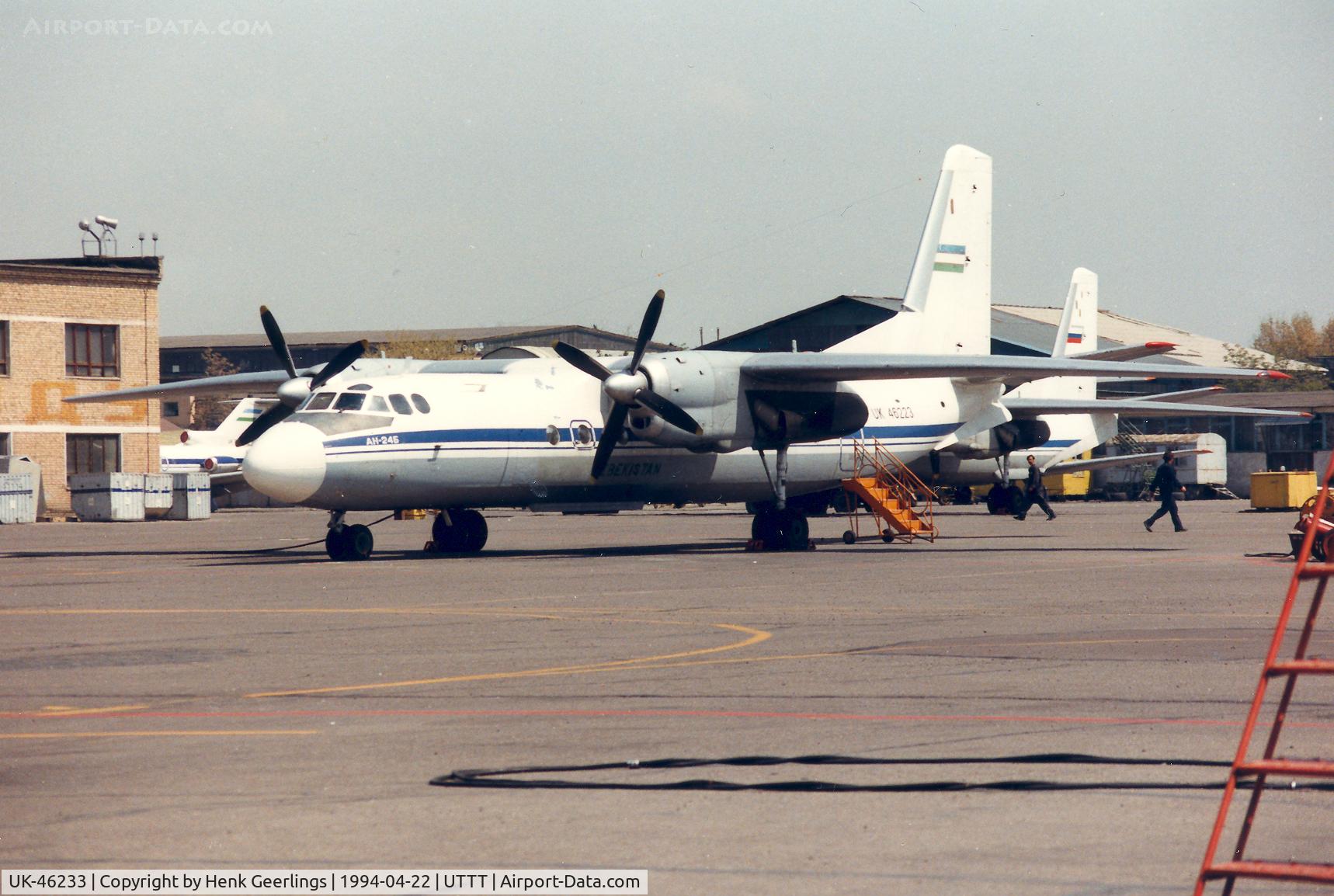 UK-46233, Antonov An-24B C/N 67303102, Uzbekistan Airlines
