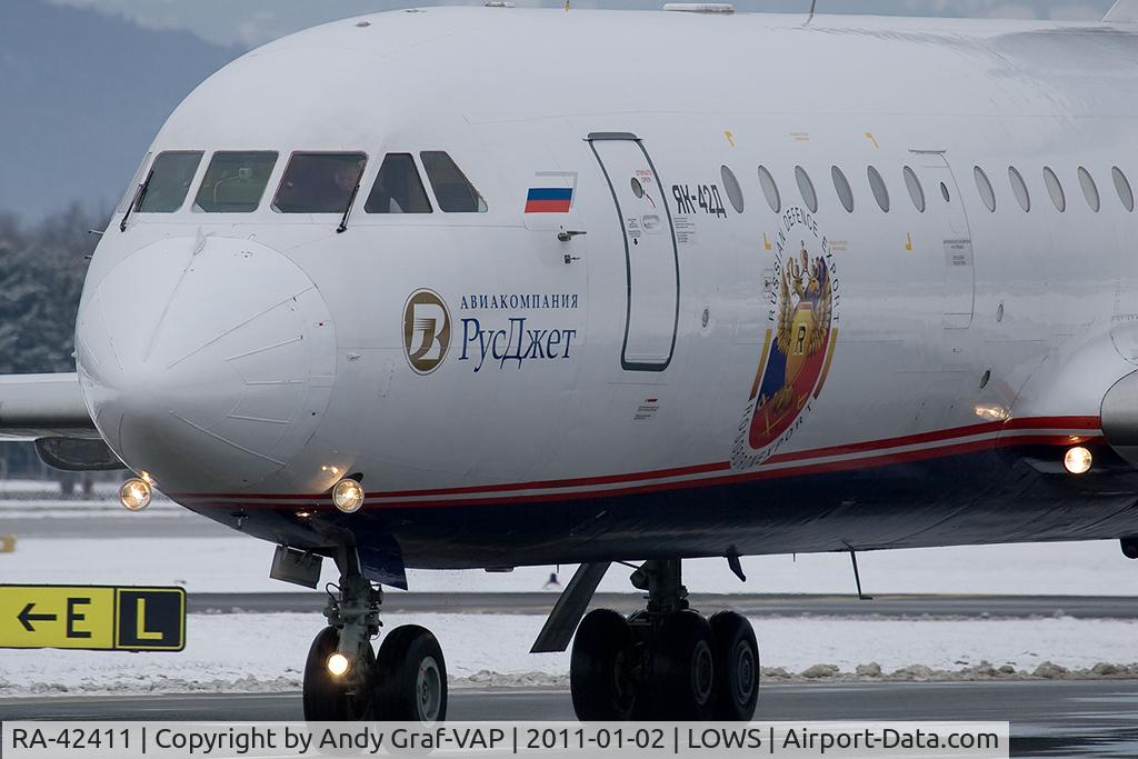 RA-42411, 1992 Yakovlev Yak-42D C/N 4520421219043, Rusjet Y42