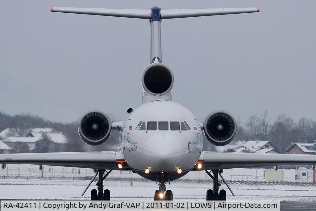 RA-42411, 1992 Yakovlev Yak-42D C/N 4520421219043, Rusjet Y42
