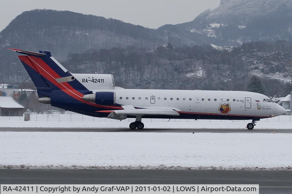 RA-42411, 1992 Yakovlev Yak-42D C/N 4520421219043, Rusjet Y42