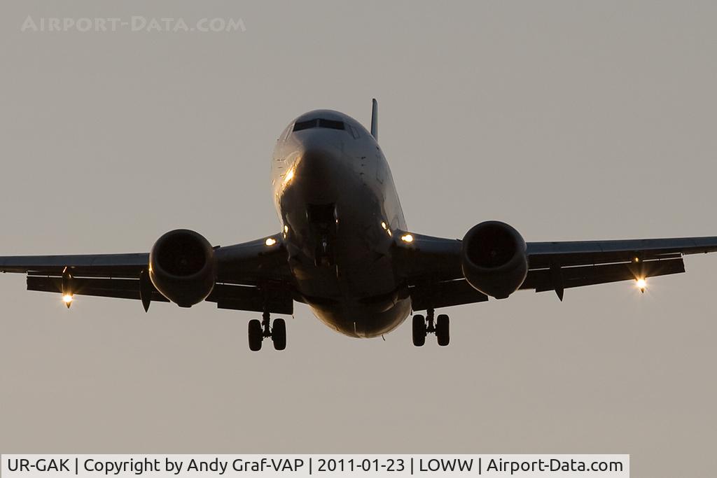 UR-GAK, 1992 Boeing 737-5Y0 C/N 26075, Ukraine International 737-500