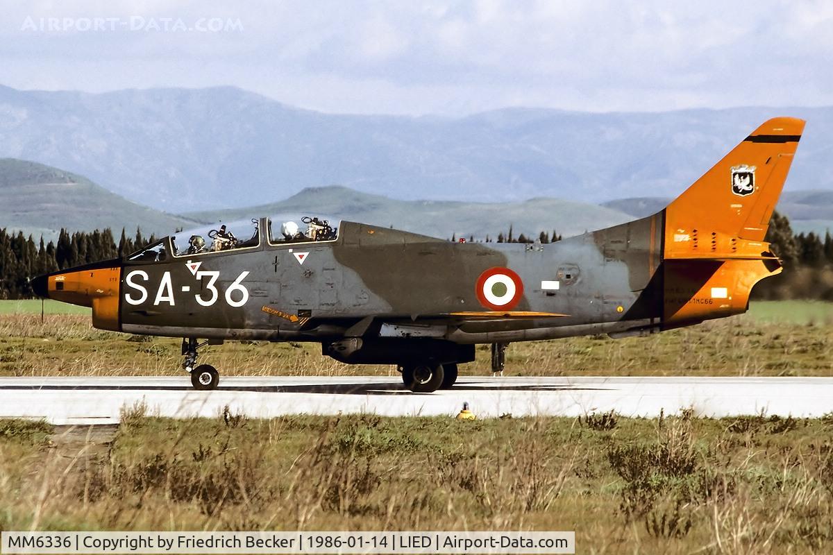 MM6336, Fiat G-91T/1 C/N 66, returning from a training mission at the Capo Frasca gunnery range Sardegna